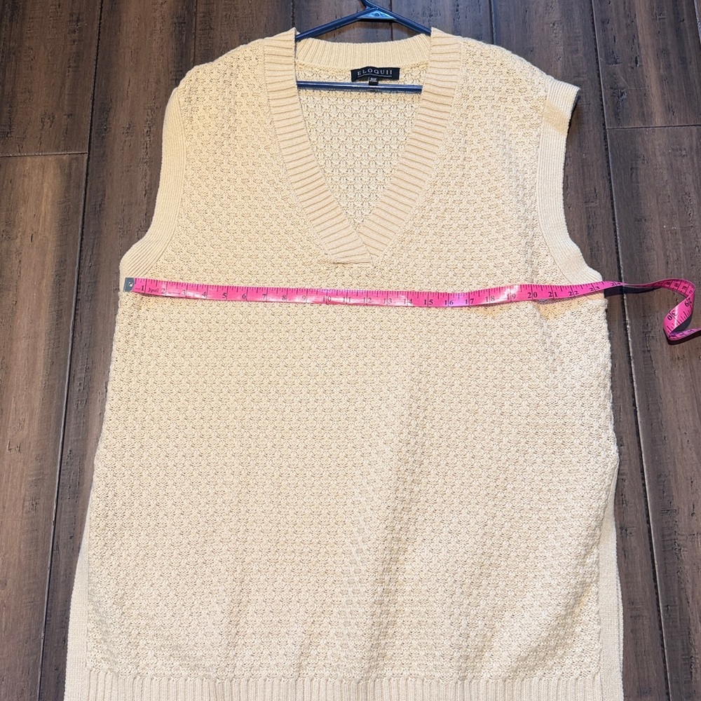 NWOT Eloquii womans plus size cream v neck split hem sweater dress Size 18/20 - Picture 5 of 8